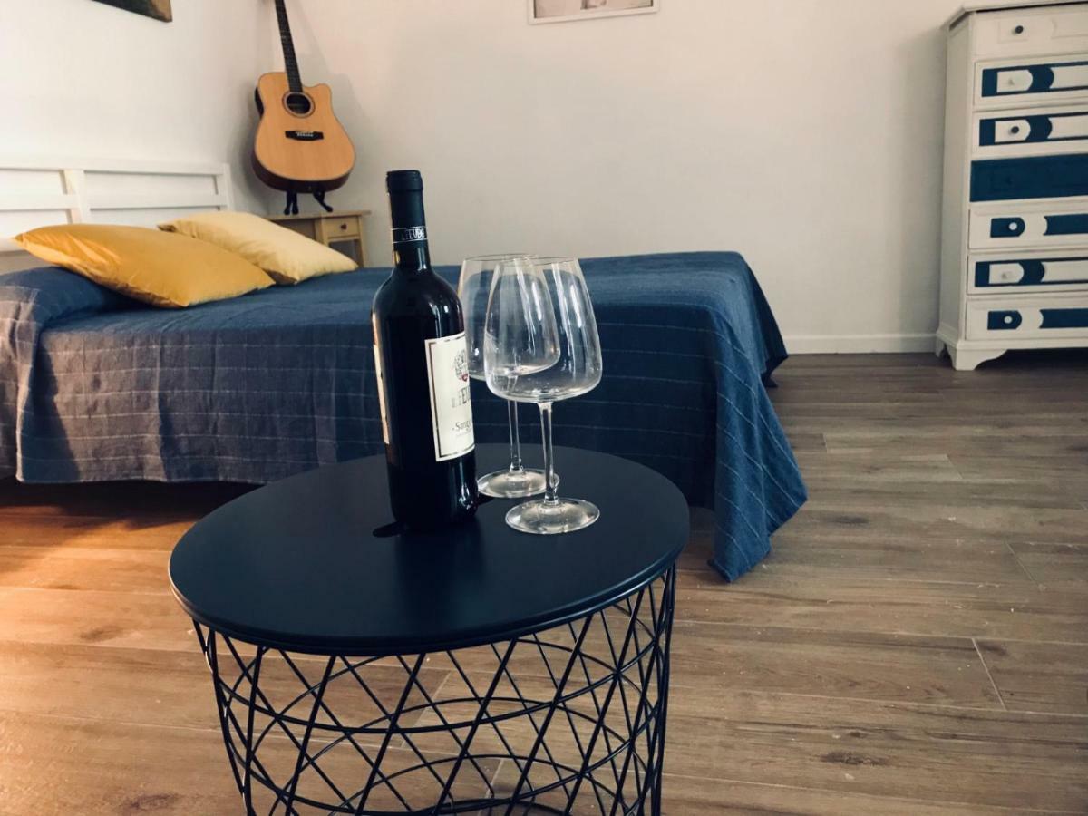 Appartamento Chalet del Centro Napoli Esterno foto