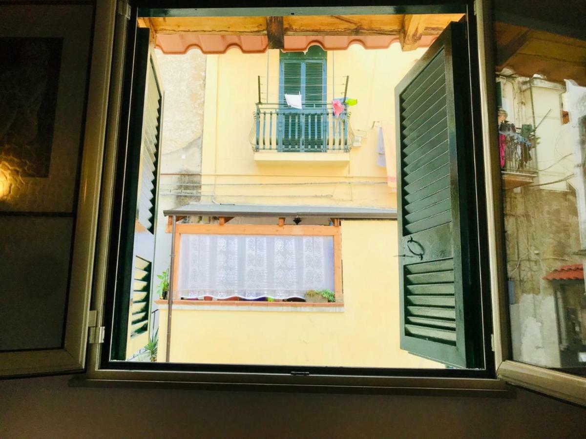 Appartamento Chalet del Centro Napoli Esterno foto