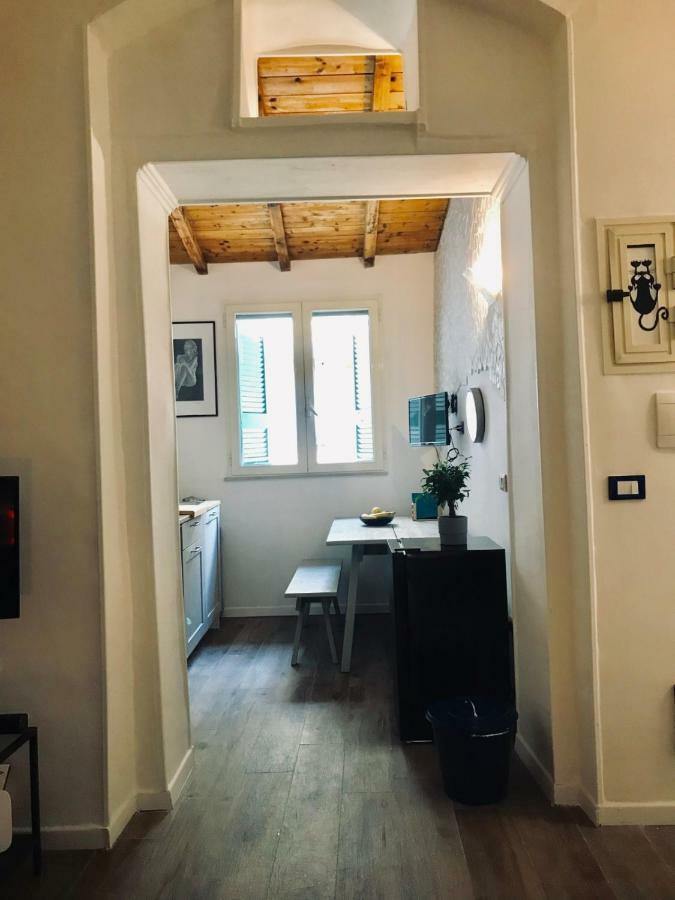Appartamento Chalet del Centro Napoli Esterno foto
