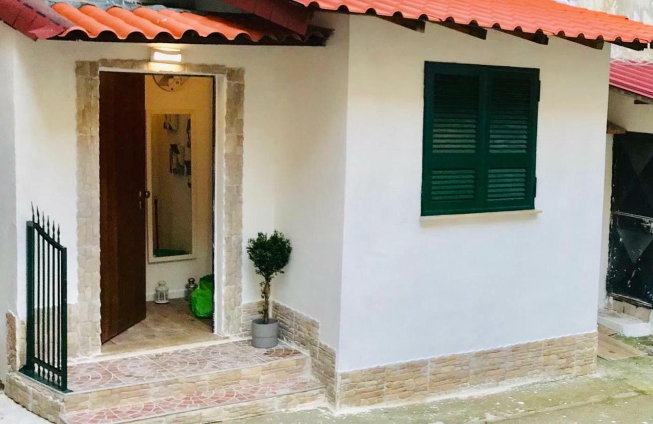 Appartamento Chalet del Centro Napoli Esterno foto